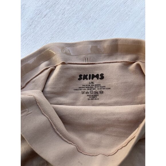 SKIMS Seamless Sculpt High-Waist Thong Light Beige L/XL NWOT SH-HWT-0119 - Picture 3 of 7